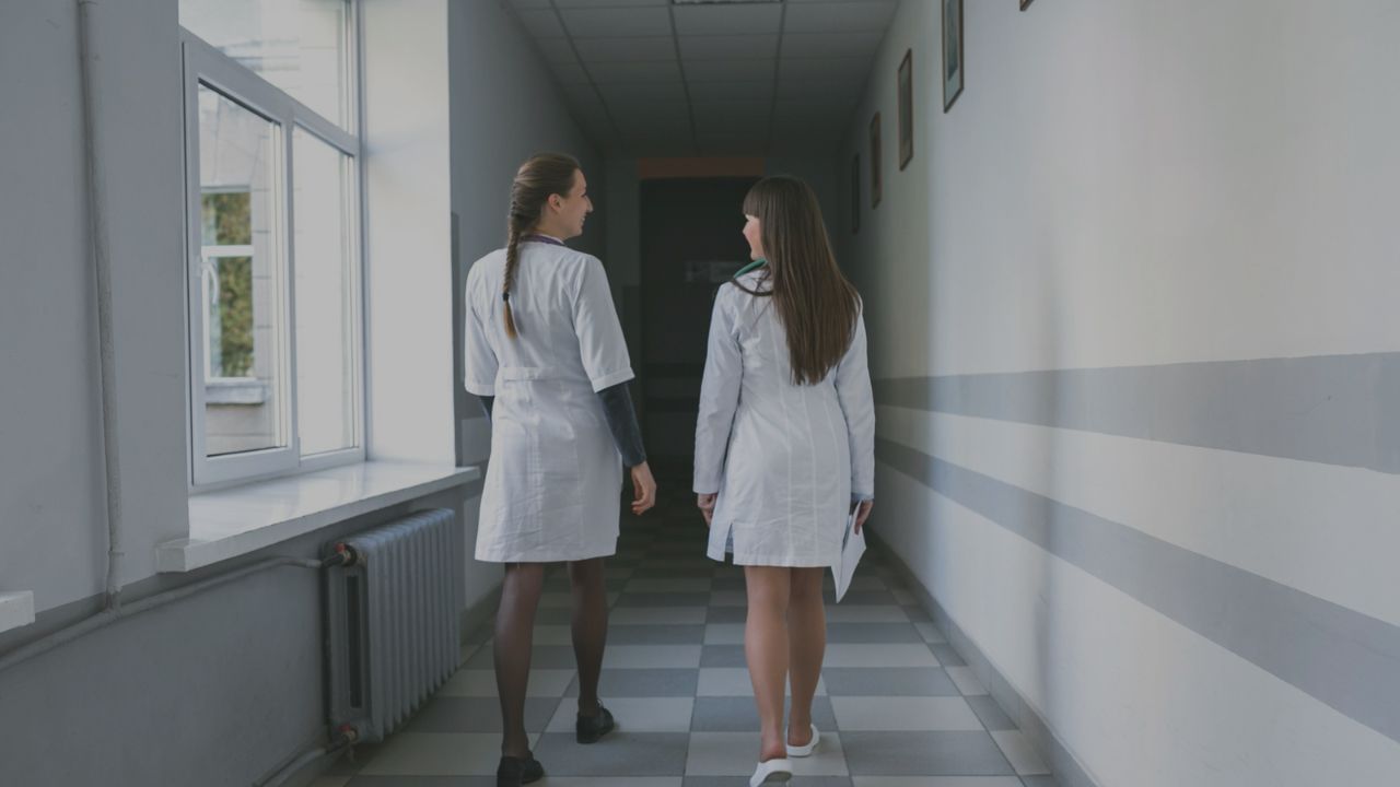 Medical College Assault: ജൂനിയർ ഡോക്ടർക്ക് നേരെ അതിക്രമം; തൃശ്ശൂർ ഗവ. മെഡിക്കൽ കോളേജിലെ ഏഴ് നഴ്‌സുമാർക്കെതിരെ നടപടി