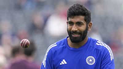 Jasprit Bumrah: ബുംറയെ ടെസ്റ്റ് സ്‌ക്വാഡില്‍ നിന്ന് പാടെ ഒഴിവാക്കി, കാരണം വെളിപ്പെടുത്തി പരിശീലകന്‍