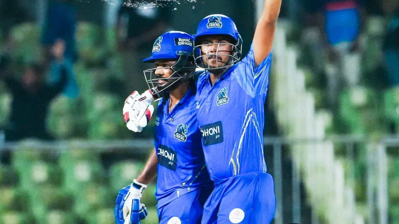 KCL 2025: സഞ്ജു ഇല്ലെങ്കിലും കൊച്ചി പഴയ കൊച്ചി തന്നെയാണ്; ടൈറ്റൻസിനെതിരെ ആധികാരിക ജയം KCL 2025: സഞ്ജു ഇല്ലെങ്കിലും കൊച്ചി പഴയ കൊച്ചി തന്നെയാണ്; ടൈറ്റൻസിനെതിരെ ആധികാരിക ജയം
