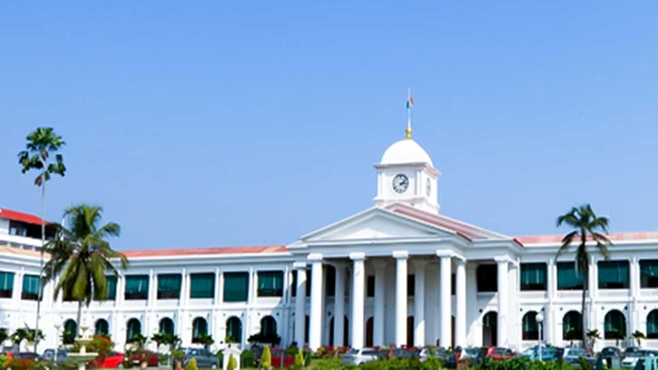 Kerala Working Time: സര്‍ക്കാര്‍ ഓഫീസുകളിലെ പ്രവൃത്തിദിനം അഞ്ച് ദിവസമാക്കുമോ? സംഭവിക്കുന്ന മാറ്റങ്ങള്‍ എന്തെല്ലാം?