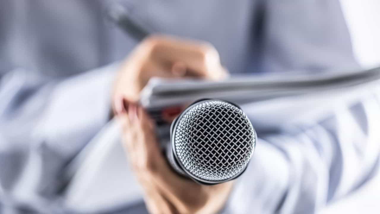 Journalism Career: ജേർണലിസം ഒരു സ്വപ്നമാണോ? ഇതാ രാജ്യത്തെ മികച്ച കോളേജുകൾ; അറിയാം ഫീസും യോ​ഗ്യതയും