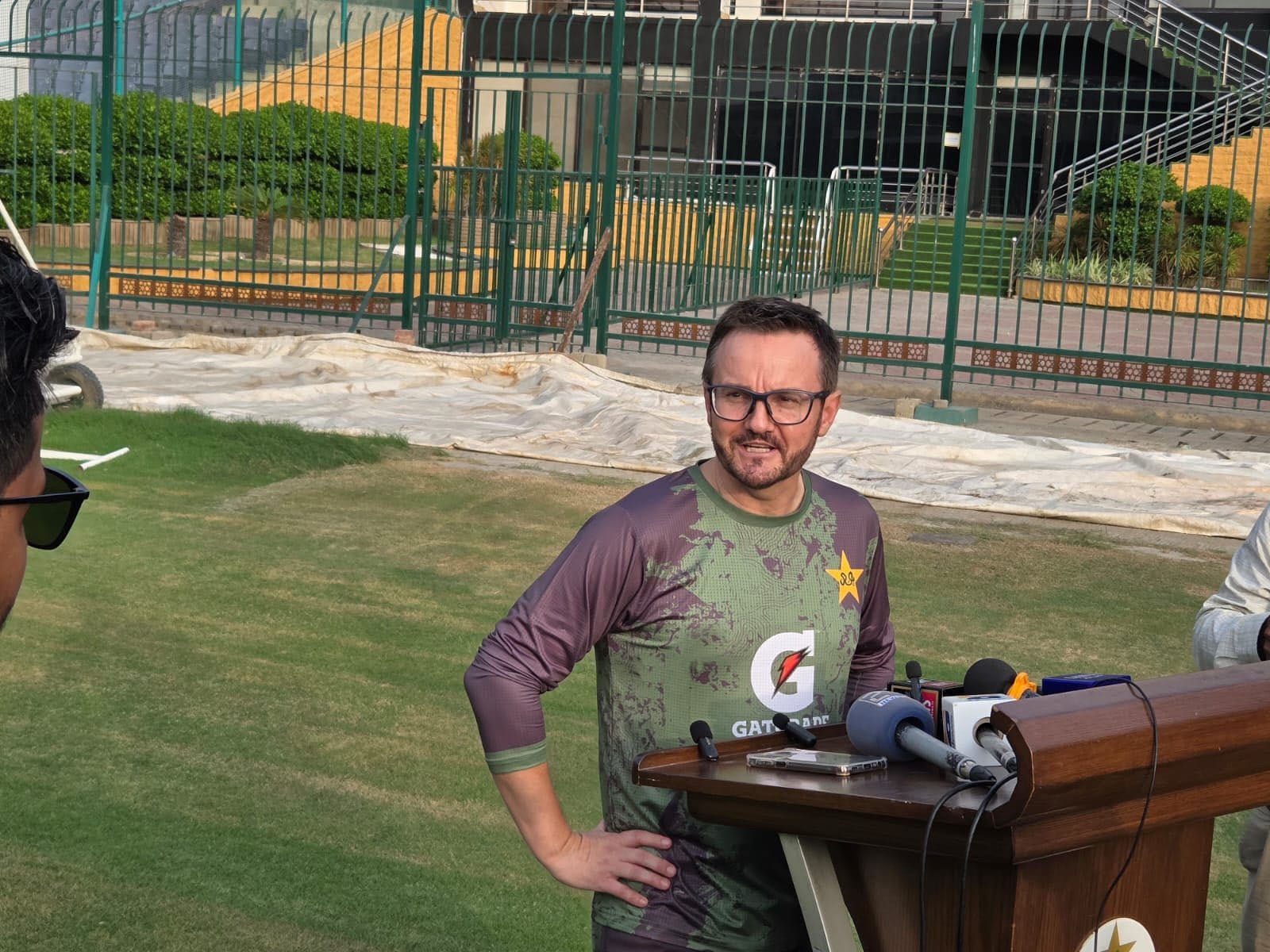 ടീമിലുള്ള ഒത്തൊരുമയെയും പാകിസ്താൻ ടീമിൻ്റെ യശസും തകർക്കുന്നതിനായാണ് ഇത്തരം പ്രചാരണങ്ങൾ നടക്കുന്നത്. ഇത് ഗൗരവമായി പിസിബി കണക്കാക്കുന്നു. പാകിസ്താൻ ടീമിനെതിരെയും താരങ്ങൾക്കെതിരെയും നടക്കുന്ന ഈ വ്യാജപ്രചാരണം തുടർന്നാൽ നിയമനടപടി സ്വീകരിക്കും. 
