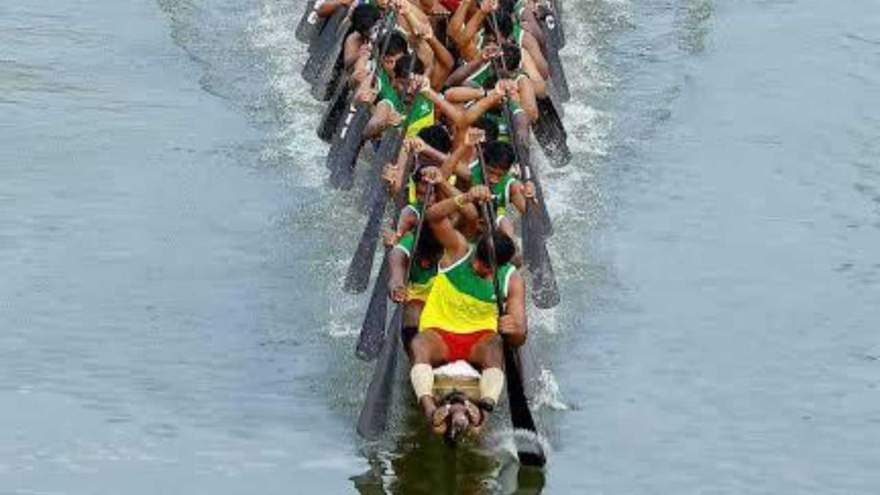 Nehru Trophy Boat Race 2025 : മാവേലിക്കരക്കാരുടെ പ്രതിഷേധച്ചൂട് അറിഞ്ഞു! അവസാനം കലക്ടർ അവധി പ്രഖ്യാപിച്ചു