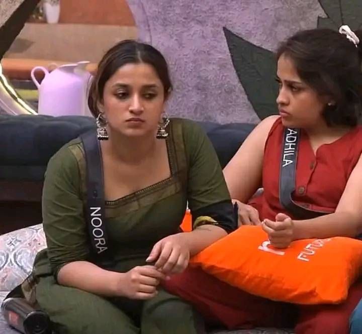 നൂറയുടെ ചിത്രങ്ങളും ബിഗ് ബോസിലെ ദൃശ്യങ്ങൾ ചേർത്തുള്ള എഡിറ്റഡ് റീൽസുകളും സോഷ്യൽ മീഡിയ ഗ്രൂപ്പുകളിൽ പ്രചരിക്കുകയാണ്. നൂറ ക്രഷ് ആണെങ്കിലും ഇവർക്കൊരു പ്രതിസന്ധിയുണ്ട്. സ്വവർഗാനുരാഗിയായതിനാൽ ഒരവസരവും ലഭിക്കില്ലല്ലോ എന്ന സങ്കടമാണ് ഇവർ പങ്കുവെക്കുന്നത്.
