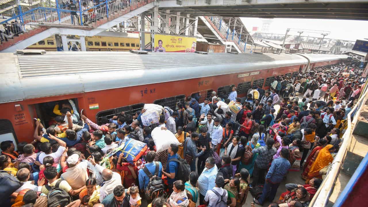 Onam Special Trains Reservation: ഓടിതളരണ്ട! ഓണം സ്‌പെഷ്യൽ ട്രെയിനുകളിൽ റിസർവേഷൻ ആരംഭിച്ചു; അറിയാം വിശദമായി