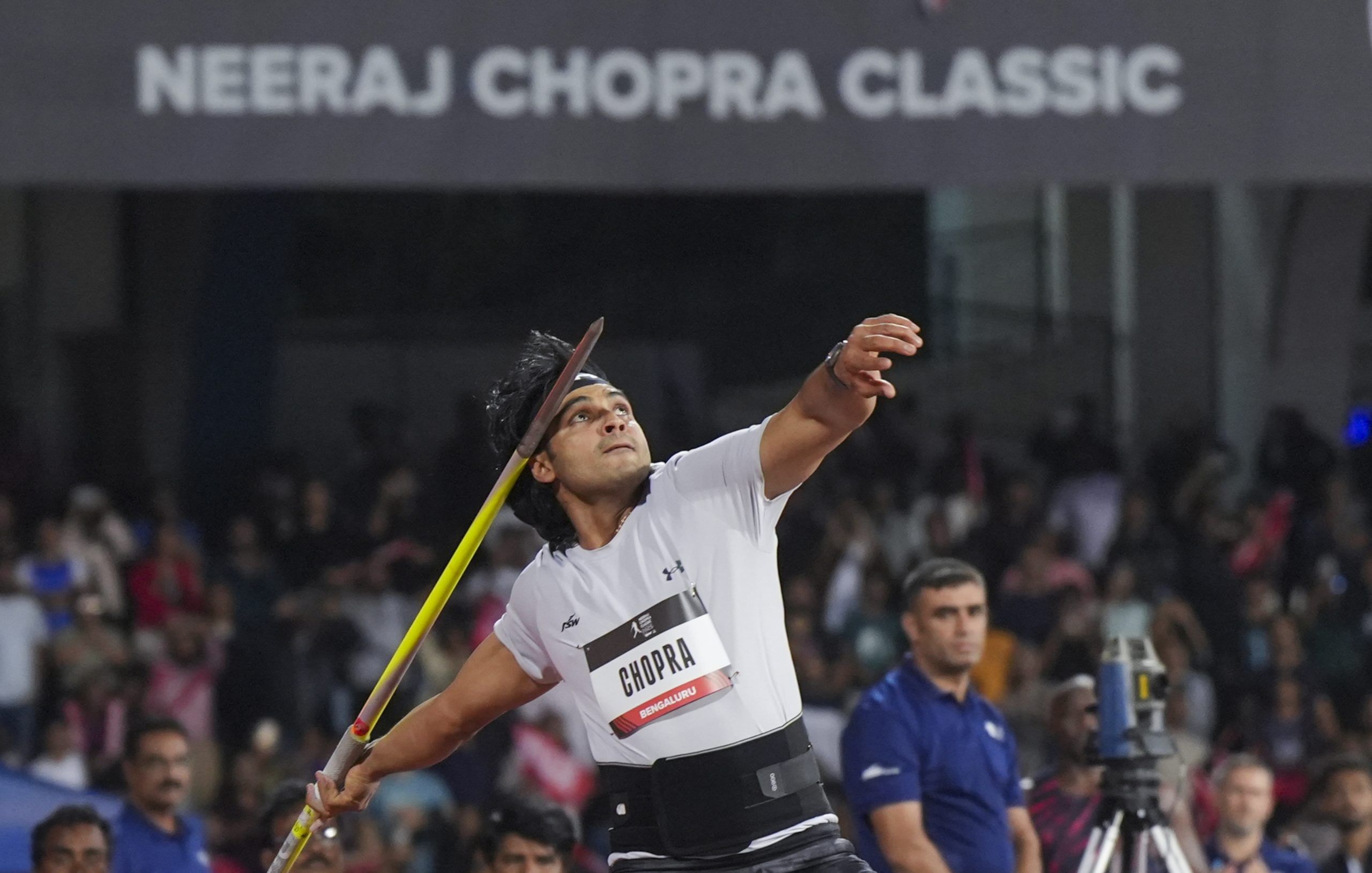 തുടർന്നുള്ള രണ്ട് വർഷങ്ങളിലും ഇപ്പോൾ മൂന്നാം വർഷവും താരത്തിന് വെള്ളി കൊണ്ട് തൃപ്തിപ്പെടേണ്ടിവന്നു. നീരജ് കണ്ടെത്തിയ ദൂരം: ആദ്യ ത്രോ- 84.35 മീറ്റർ, രണ്ടാം ത്രോ- 82 മീറ്റർ, മൂന്നാം ത്രോ- ഫൗൾ, നാലാം ത്രോ- ഫൗൾ, അഞ്ചാം ത്രോ- ഫൗൾ, ആറാം ത്രോ- 85.01 മീറ്റർ
