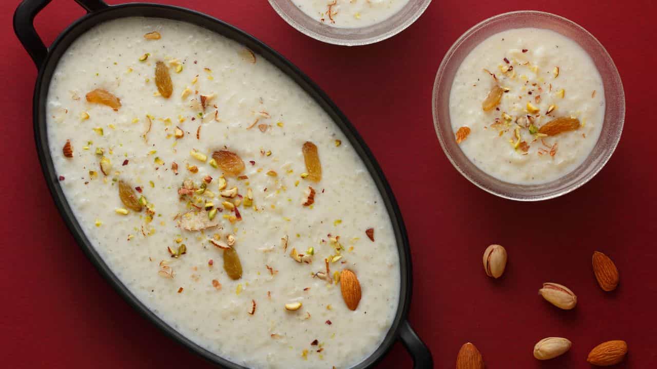 Onam 2025 Payasam Recipe: കാഴ്ചയിൽ തന്നെ കൊതിപ്പിക്കും, വയറും മനസ്സും നിറയ്ക്കും; ഈ ഓണത്തിന് ഇളനീർ പായസം ആയാലോ?
