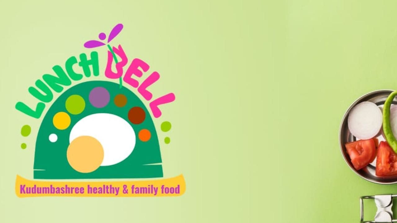 799 രൂപയുടെ ഗിഫ്റ്റ് ഹാമ്പറാണ് കുടുംബശ്രീ വില്‍ക്കുന്നത്. ഇതിന് ഡെലിവറി ചാര്‍ജും ഗുണഭോക്താക്കള്‍ നല്‍കേണ്ടതാണ്. ഗിഫ്റ്റ് ഹാമ്പറിനൊപ്പം ഫോട്ടോയും ഓണാശംസകളും ചേര്‍ത്ത് നിര്‍മിച്ച ആശംസാ കാര്‍ഡും നിങ്ങള്‍ക്ക് ലഭിക്കും. പോക്കറ്റ് മാര്‍ട്ട് വഴി ഹാമ്പര്‍ ബുക്ക് ചെയ്യുമ്പോള്‍ ഫോട്ടോ അപ്ലോഡ് ചെയ്യാനുള്ള സൗകര്യമുണ്ട്.