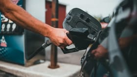 Ethanol In Petrol: പെട്രോളിലെ 20 ശതമാനം എഥനോൾ: ദോഷങ്ങൾക്കൊപ്പം ഗുണങ്ങളും; വിശദമായി അറിയാം...