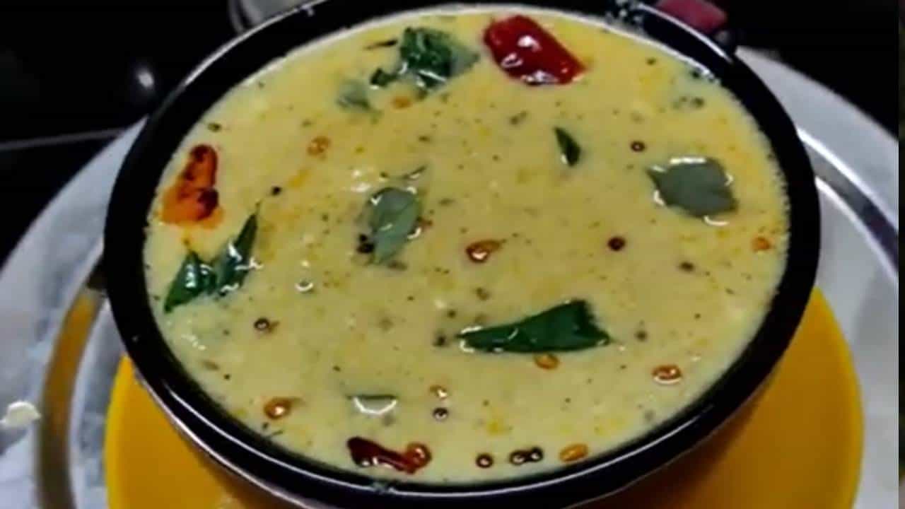 Onam Special Pullisssery: ഒരു രക്ഷയുമില്ലാത്ത രുചി! ഓണസദ്യക്ക് ഇങ്ങനെ പുളിശ്ശേരി ഉണ്ടാക്കി നോക്കൂ