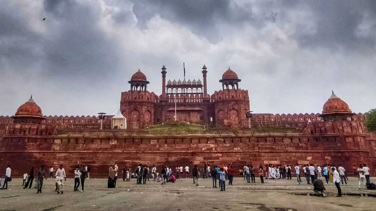 Bangladeshi Immigrants Arrested: ചെങ്കോട്ടയിൽ അതിക്രമിച്ച് കയറാൻ ശ്രമം; അഞ്ച് ബംഗ്ലാദേശി പൗരൻമാർ അറസ്റ്റിൽ