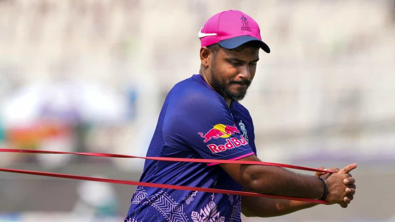 Sanju Samson: രാജസ്ഥാൻ റോയൽസ് എൻ്റെ ലോകം; സഞ്ജുവിൻ്റെ ഒറ്റ വരിയിൽ ട്രാൻസ്ഫർ അഭ്യൂഹങ്ങളൊക്കെ തകർത്ത് ക്ലബ് Sanju Samson: രാജസ്ഥാൻ റോയൽസ് എൻ്റെ ലോകം; സഞ്ജുവിൻ്റെ ഒറ്റ വരിയിൽ ട്രാൻസ്ഫർ അഭ്യൂഹങ്ങളൊക്കെ തകർത്ത് ക്ലബ്