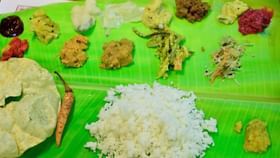 Banana Leaf Price Hike: രണ്ടില് നിന്ന് അഞ്ചിലേക്ക് ഇപ്പോള് 12; ഓണത്തിന് പച്ചക്കറിക്കും മുകളില് പോകും വാഴയില Banana Leaf Price Hike: രണ്ടില് നിന്ന് അഞ്ചിലേക്ക് ഇപ്പോള് 12; ഓണത്തിന് പച്ചക്കറിക്കും മുകളില് പോകും വാഴയില...