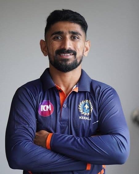 സൽമാൻ നിസാറിന് 40 പന്തിൽ 10 റൺസെടുക്കാനും 10 പന്തിൽ 40 റൺസെടുക്കാനും കഴിയും. കാലിക്കറ്റ് ഗ്ലോബ്സ്റ്റാഴ്സിൻ്റെ താരമായ സൽമാൻ നാല് ഫിഫ്റ്റി അടക്കം 455 റൺസ് നേടി കഴിഞ്ഞ സീസണിൽ ഏറ്റവുമധികം റൺസ് നേടിയ താരങ്ങളിൽ രണ്ടാമതായിരുന്നു. 
