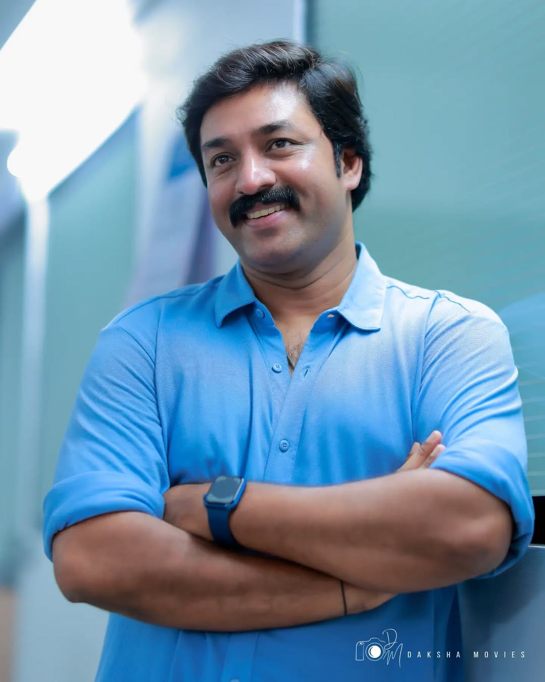 എന്നാല് കഴിഞ്ഞയാഴ്ച മോഹന്ലാല് വന്ന എപ്പിസോഡില് അനീഷിനെ ഏറ്റവും നന്നായി കൈകാര്യം ചെയ്യുന്നത് ഷാനവാസ് ആണെന്ന് പറഞ്ഞിരുന്നു. അത് സത്യമാണെന്ന് പറയുകയാണ് സോഷ്യല് മീഡിയയും. ഇരുവരും തമ്മില് ശക്തമായ ഒരു ബോണ്ട് രൂപപ്പെട്ടിട്ടുണ്ടെന്നാണ് സോഷ്യല് മീഡിയ ചൂണ്ടിക്കാട്ടുന്നത്.