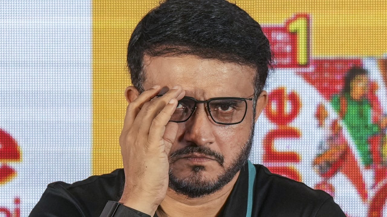 ഐ‌പി‌എല്ലിലും ഡബ്ല്യു‌പി‌എല്ലിലും ഡൽഹി ക്യാപിറ്റൽസിന്റെ ക്രിക്കറ്റ് ഡയറക്ടറായും താരം പ്രവര്‍ത്തിച്ചിട്ടുണ്ട്.  2019ല്‍ അദ്ദേഹം ഡല്‍ഹി ക്യാപിറ്റല്‍സിന്റെ മെന്ററായിരുന്നു. എന്നാല്‍ ബിസിസിഐ പ്രസിഡന്റായപ്പോള്‍ മെന്റര്‍ പദവി ഉപേക്ഷിച്ചു. പ്രസിഡന്റ് കാലാവധി കഴിഞ്ഞപ്പോള്‍ വീണ്ടും ഡല്‍ഹി ക്യാപിറ്റല്‍സിലേക്ക് തിരിച്ചെത്തി (Image Credits: PTI)