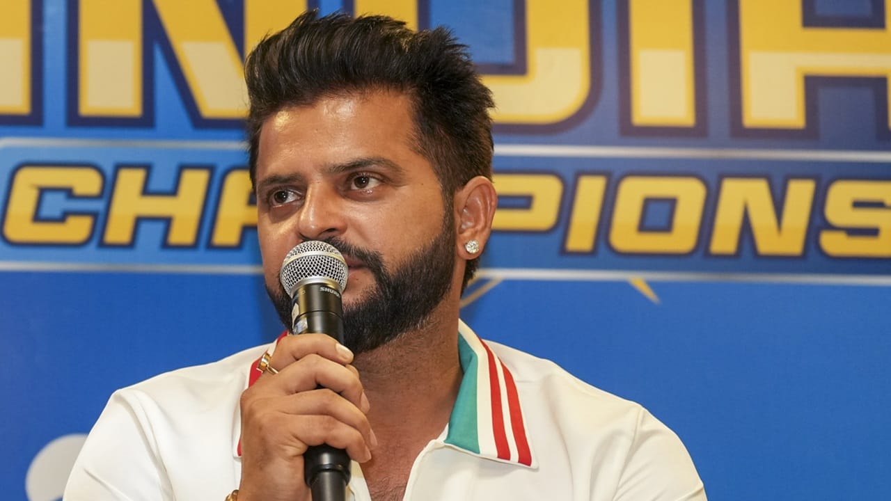 പാകിസ്ഥാന്‍ ചാമ്പ്യന്‍സിനെതിരായ ഗ്രൂപ്പ്, സെമി ഫൈനല്‍ മത്സരങ്ങളില്‍ നിന്ന് ഇന്ത്യ ചാമ്പ്യന്‍സ് വിട്ടുനിന്നിരുന്നു. ഇതിനെക്കുറിച്ച് പ്രതികരിക്കുകയായിരുന്നു റെയ്‌ന (Image Credits: PTI)