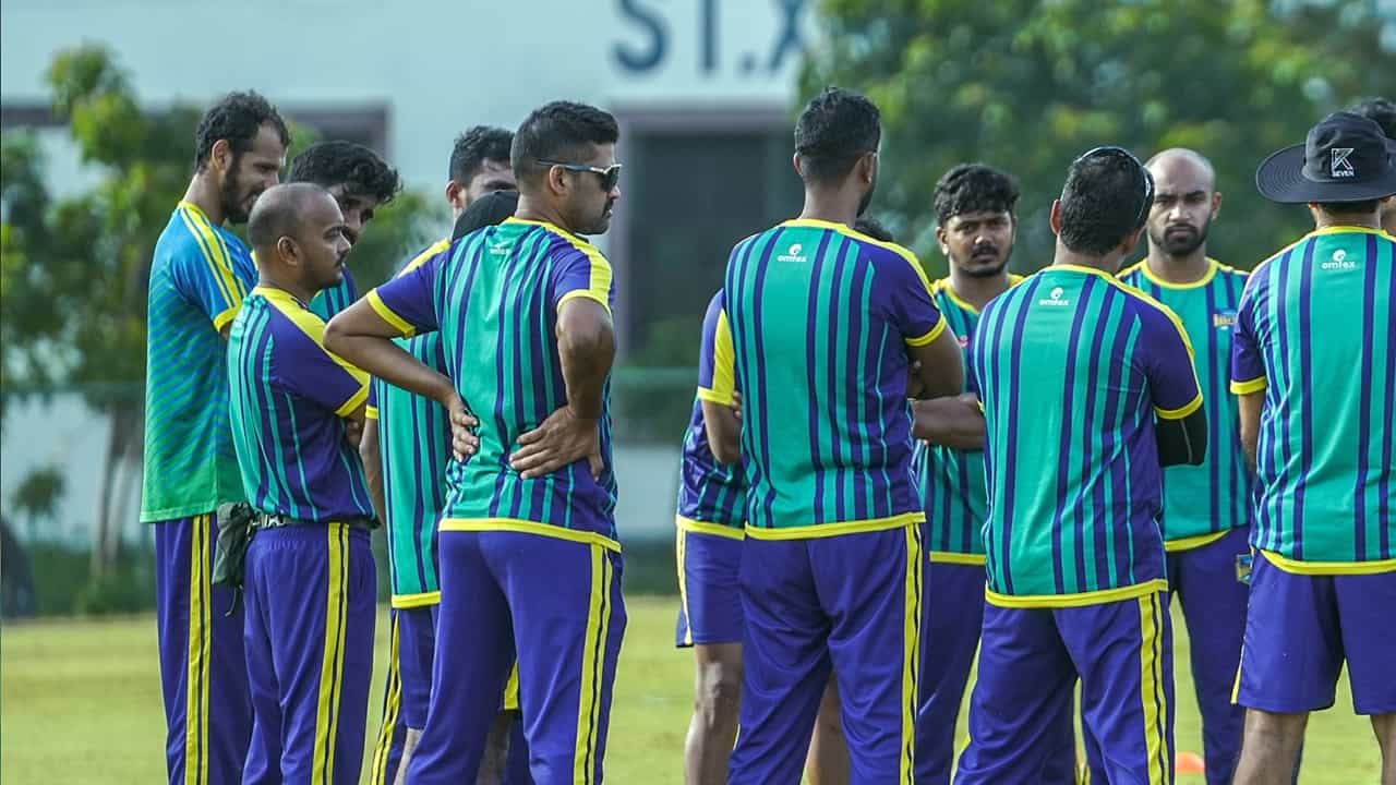 Kerala Cricket League 2025: അടിമുടി അഴിച്ചുപണിതു; ഇക്കുറി കിരീടം തൂക്കാനുറപ്പിച്ച് തൃശൂര് ടൈറ്റന്സ് Kerala Cricket League 2025: അടിമുടി അഴിച്ചുപണിതു; ഇക്കുറി കിരീടം തൂക്കാനുറപ്പിച്ച് തൃശൂര് ടൈറ്റന്സ്