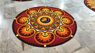 Onam Outfit: ഓണാഘോഷങ്ങളിൽ തിളങ്ങാം, റിച്ച് ലുക്കിന് ഈ ചെരുപ്പുകൾ ഉണ്ടല്ലോ…