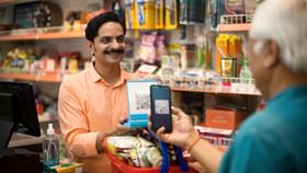 Kollam Google Pay Dispute : ഗൂഗിൾ പേ വഴി അയച്ച പണം ലഭിക്കാത്തത് ചോദ്യം ചെയ്തു; കൊല്ലത്ത് കടയുടമയ്ക്ക് കുത്തേറ്റു Kollam Google Pay Dispute : ഗൂഗിൾ പേ വഴി അയച്ച പണം ലഭിക്കാത്തത് ചോദ്യം ചെയ്തു; കൊല്ലത്ത് കടയുടമയ്ക്ക് കുത്തേറ്റു...