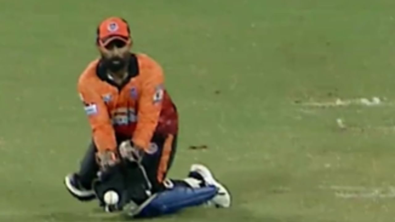 KCL 2025: ജയിക്കാൻ ഒരു പന്തിൽ ഏഴ് റൺസ്; ഒരു പന്ത് തന്നെ ബാക്കിനിർത്തി വിജയിച്ച് ആലപ്പി റിപ്പിൾസ്: വിഡിയോ