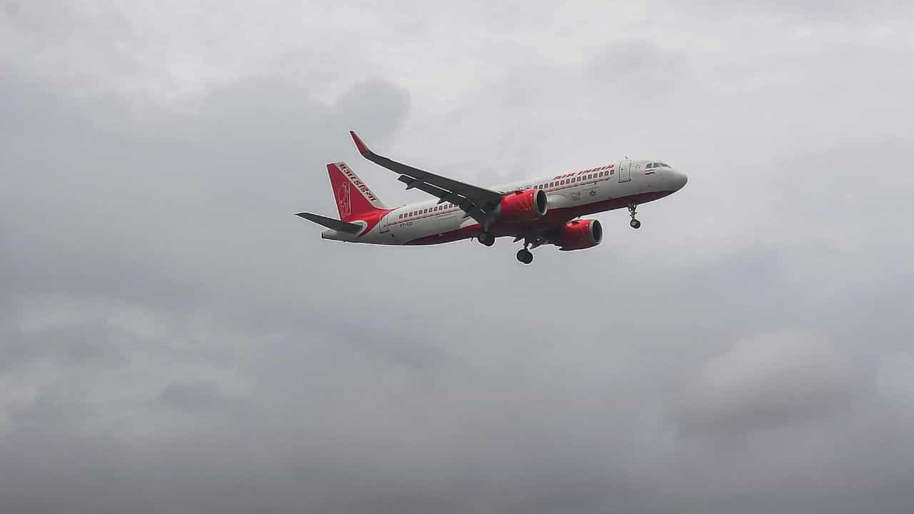 Onam 2025 offers: ഓണത്തിനു കുറഞ്ഞ തുകയ്ക്ക് യുഎയിൽ നിന്ന് നാട്ടിലെത്താം... അവസരമൊരുക്കി എയർ ഇന്ത്യ എക്സ്പ്രസ്