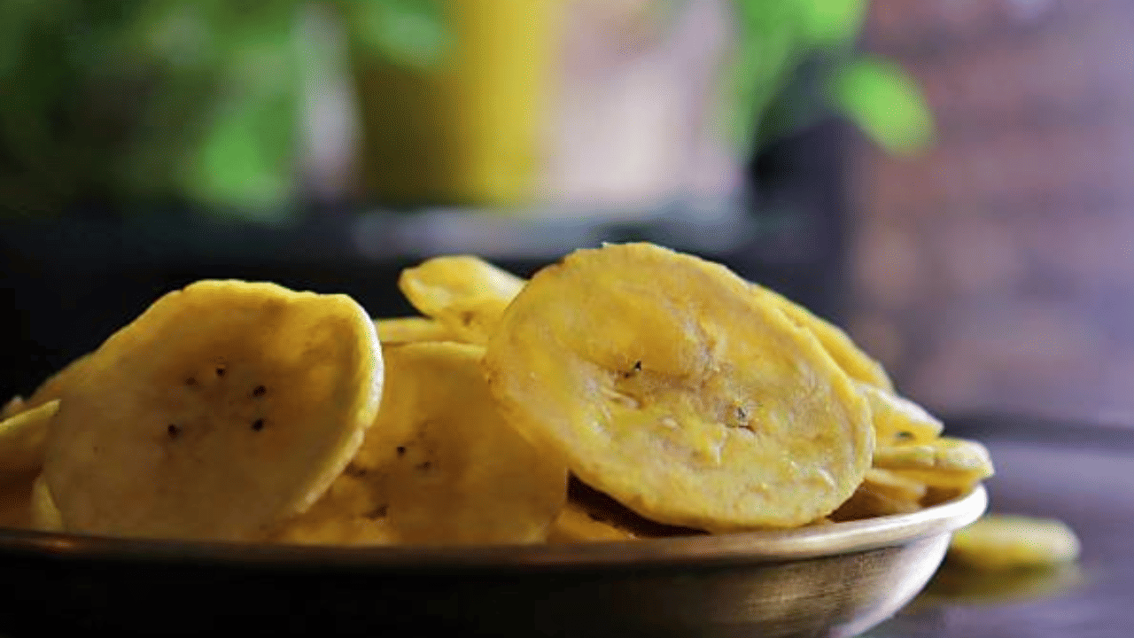 Chips Making: വെളിച്ചെണ്ണ ഇല്ലാതെ ചിപ്സ് ഉണ്ടാക്കാം, ഓണത്തിന് ഇതൊന്ന് പരീക്ഷിക്കൂ…