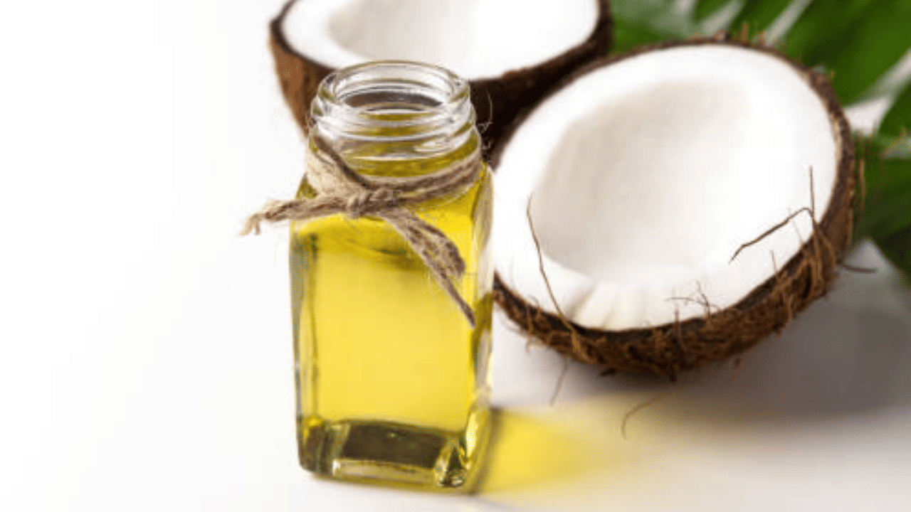 Coconut Oil Price: വെളിച്ചെണ്ണ വില 300 രൂപയാകുമോ? പ്രതീക്ഷയ്ക്ക് കാരണം....