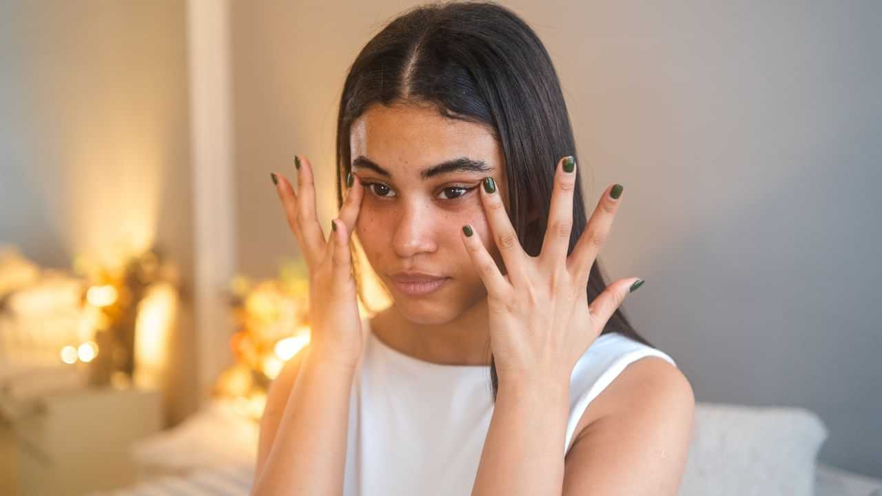 Dark Circles: ആരും ചെയ്യാത്ത ചില പൊടികൈകൾ! കണ്ണിന് ചുറ്റും ഇനി കറുത്ത പാടുകൾ ഉണ്ടാവില്ല ഉറപ്പ്