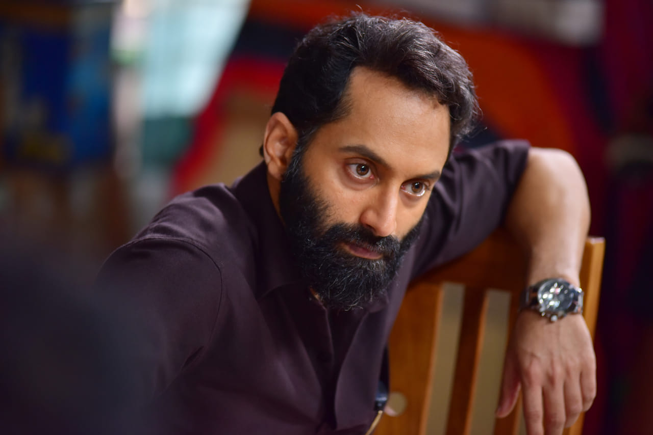 പുഷ്പ സീരിസും ആവേശവുമെല്ലാമാണ് അന്യ ഭാഷക്കാർക്കും ഫഹദ് പ്രിയങ്കരനാകാൻ കാരണമായത്. കോടികളാണ് ഓരോ സിനിമകൾക്കും പ്രതിഫലമായി താരത്തിനു ലഭിക്കുന്നത്. എന്നാൽ ഇതിനിടെയിൽ സ്വന്തം ആ​ഗ്രഹങ്ങൾക്കും താരം സമയം നൽകാറുണ്ട്.