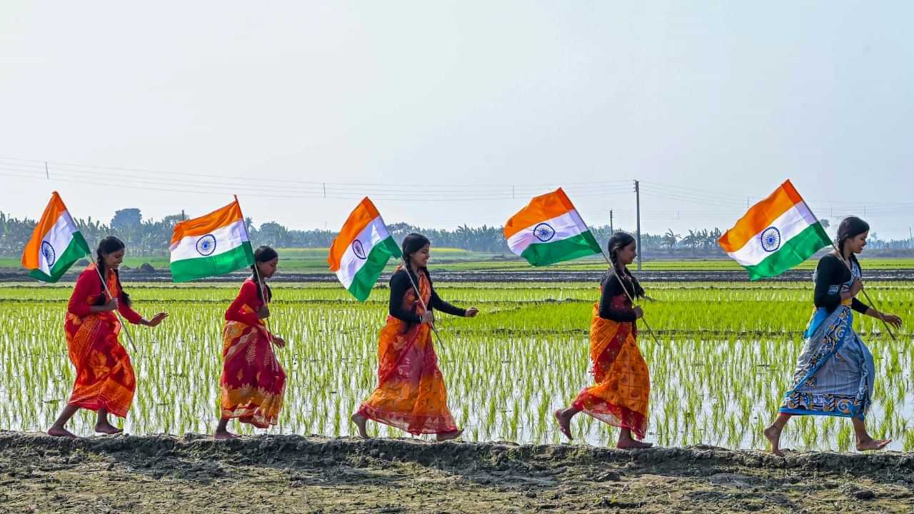 Independence day 2025: എന്തുകൊണ്ട് ഇന്ത്യയ്ക്ക് സ്വാതന്ത്ര്യം അർധാരാത്രിയിൽ ലഭിച്ചു, ഈ സ്വാതന്ത്ര്യദിനത്തിലെങ്കിലും ആ കാരണം അറിയണ്ടേ...