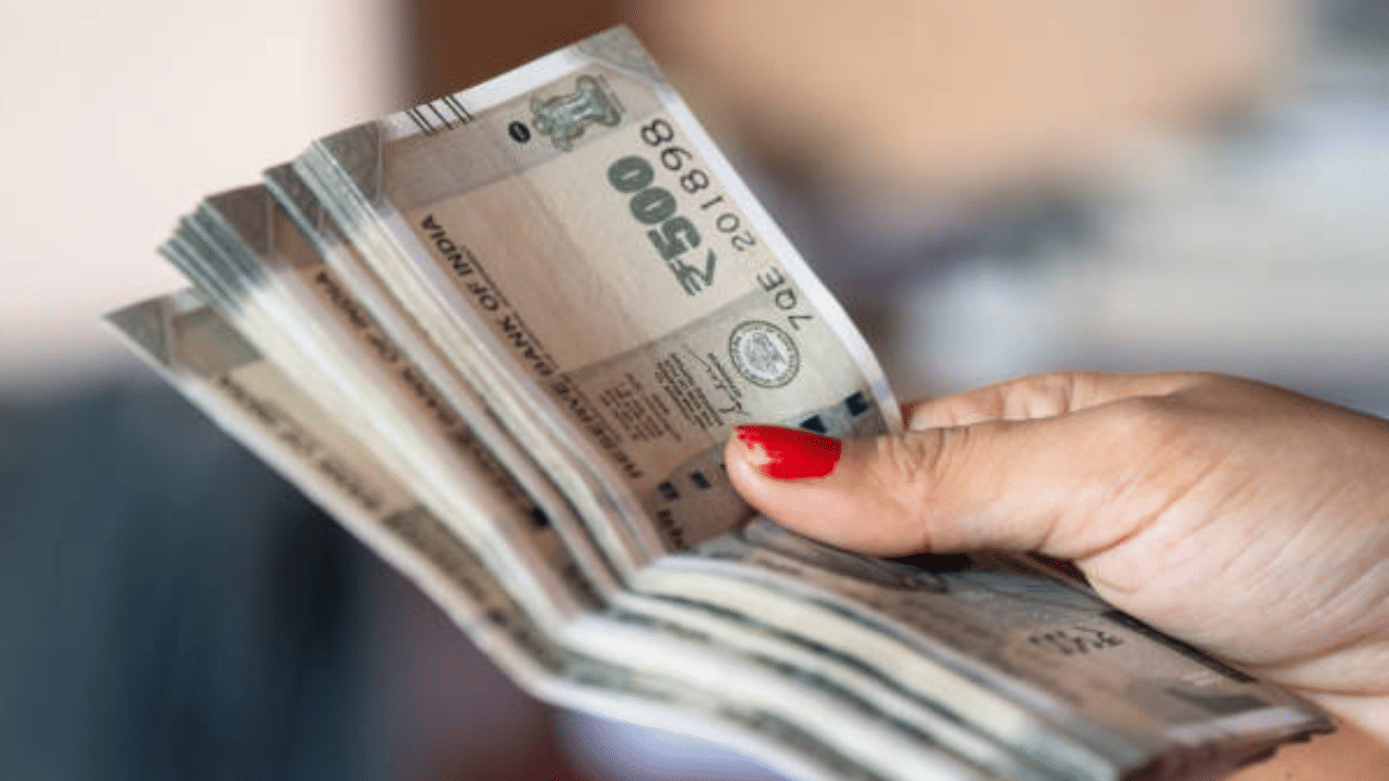 8th Pay Commission: ശമ്പള വർദ്ധനവ് എത്ര, ആനുകൂല്യങ്ങളിൽ മാറ്റമുണ്ടാകുമോ? എട്ടാം ശമ്പള കമ്മീഷൻ ഉടൻ, അറിയേണ്ടതെല്ലാം....