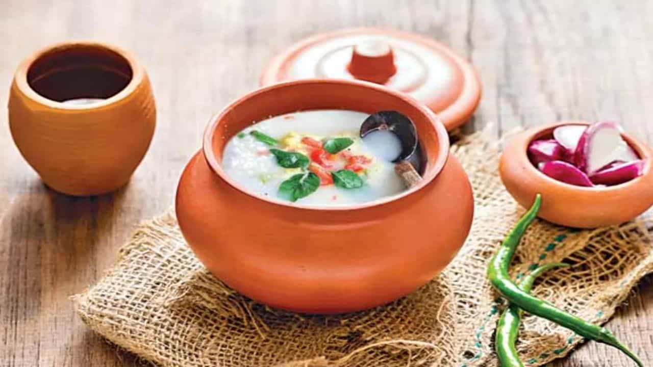 Pazhankanji: പഴങ്കഞ്ഞി നന്നല്ല, പണി വരുന്ന വഴികൾ ഇതെല്ലാം... വിദഗ്ധർ പറയുന്നത് ഇങ്ങനെ Pazhankanji: പഴങ്കഞ്ഞി നന്നല്ല, പണി വരുന്ന വഴികൾ ഇതെല്ലാം... വിദഗ്ധർ പറയുന്നത് ഇങ്ങനെ