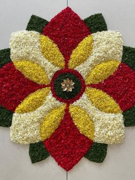 ഓണം കളർഫുള്ളാക്കാം! മികച്ച പൂക്കളം ഡിസൈനുകൾ ഇതാ...