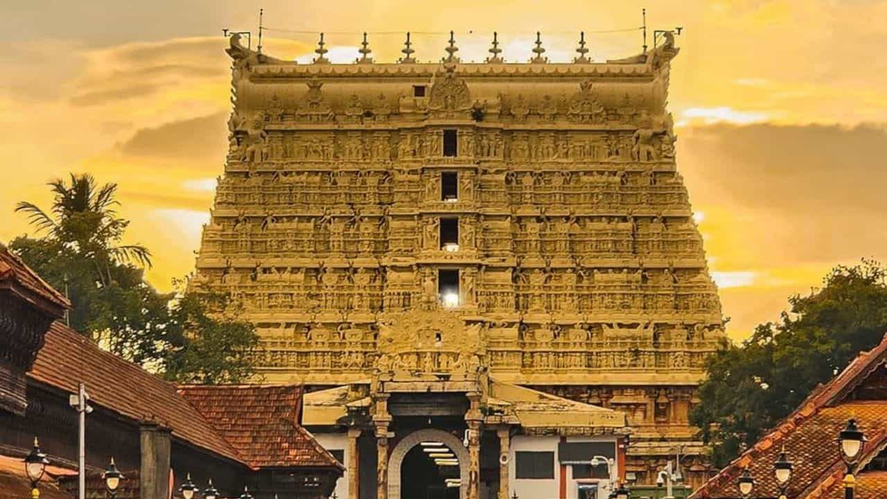 Padmanabha swamy temple: വീണ്ടും പത്മനാഭസ്വാമിക്ഷേത്രത്തിലെ ബി നിലവറ വിഷയം ഉയരുന്നു.... ചർച്ചയ്ക്ക് തുടക്കമിട്ട് സർക്കാർ