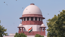 Supreme Court: സുപ്രീംകോടതിക്ക് പുതിയ 2 ജഡ്ജിമാർ കൂടി, സത്യപ്രതിജ്ഞ ഇന്ന് Supreme Court: സുപ്രീംകോടതിക്ക് പുതിയ 2 ജഡ്ജിമാർ കൂടി, സത്യപ്രതിജ്ഞ ഇന്ന്...
