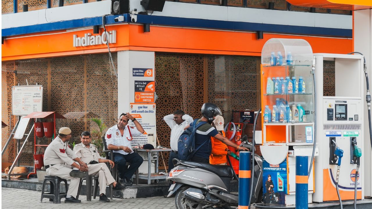 Toilets at petrol pumps: പെട്രോള്‍ പമ്പുകളിലെ ശുചിമുറികള്‍ 24 മണിക്കൂറും തുറക്കില്ല ….