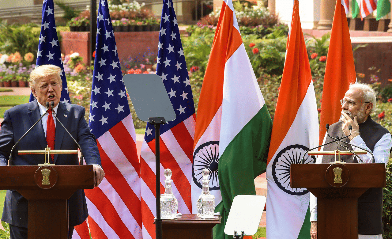 Trump India Tariffs 2025: ട്രംപിന്റെ തീരുവ യുദ്ധം, ഇന്ത്യയെ എങ്ങനെ ബാധിക്കും?