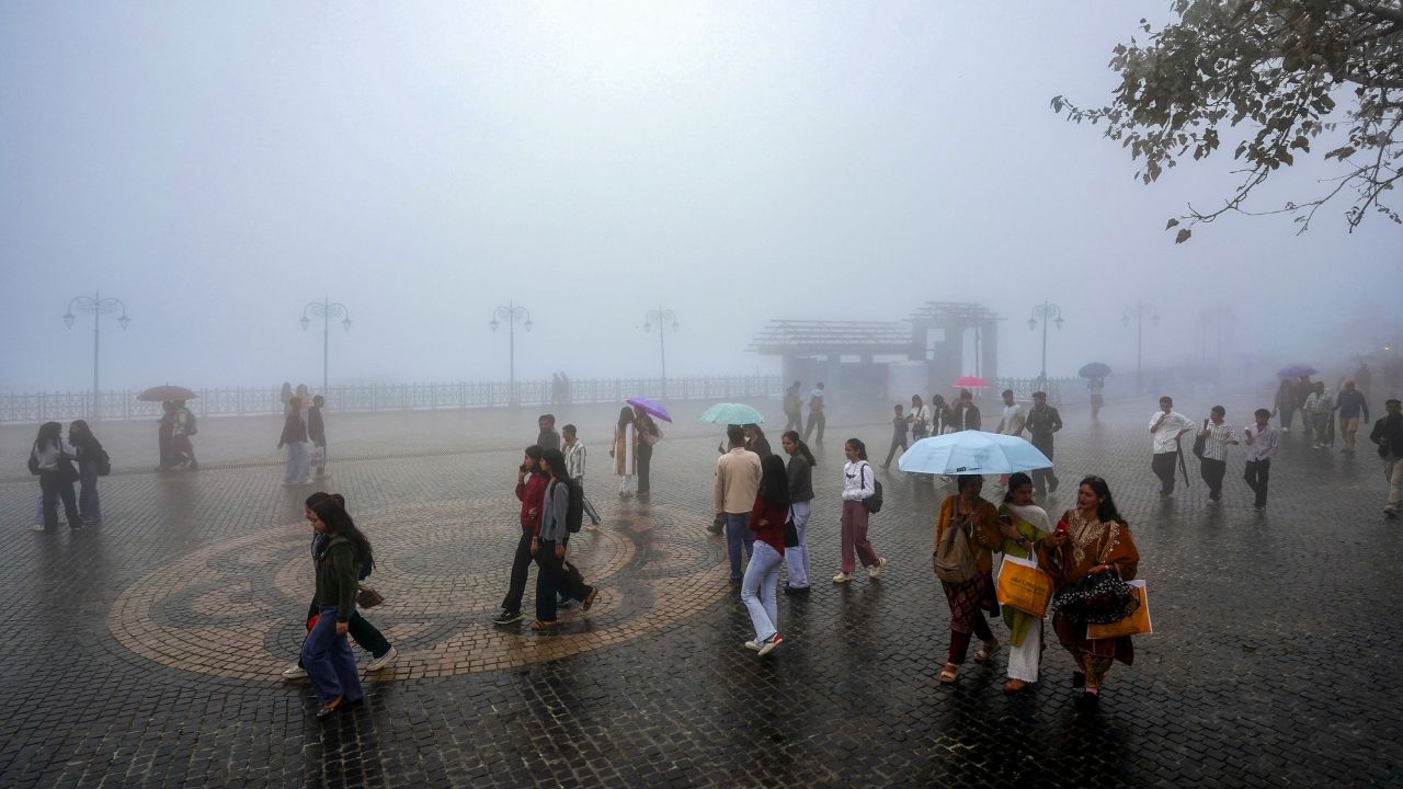 ഈ രണ്ട് ന്യൂനമർദ്ദങ്ങളും കേരളത്തെ കാര്യമായി ബാധിക്കില്ലെങ്കിലും, അവയുടെ സ്വാധീനത്തിൽ വടക്കൻ കേരളത്തിൽ നേരിയ മഴ ലഭിച്ചേക്കാം.