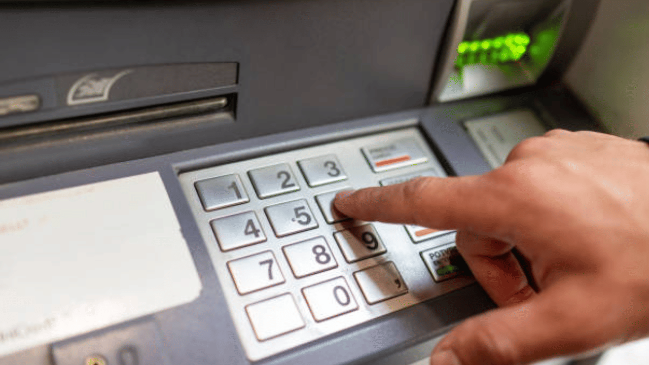 PF Withdrawal From ATM: പിഎഫ് തുക ഇനി എടിഎം തരും; പുത്തൻ മാറ്റം ഉടൻ