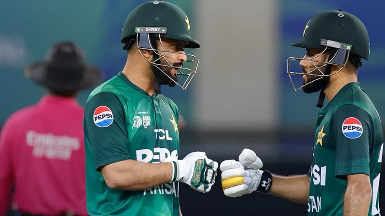 Asia Cup 2025: നിര്‍ണായക മത്സരത്തില്‍ കൂട്ടത്തകര്‍ച്ച നേരിട്ട് പാകിസ്ഥാന്‍; ബംഗ്ലാദേശിന് 136 റണ്‍സ് വിജയലക്ഷ്യം