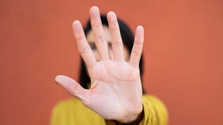 Viral Video: കൈക്കൂലി, രസീതിൽ കുടുങ്ങി പോലീസുകാരൻ, അവസ്ഥ പറഞ്ഞ് വിനോദ സഞ്ചാരി