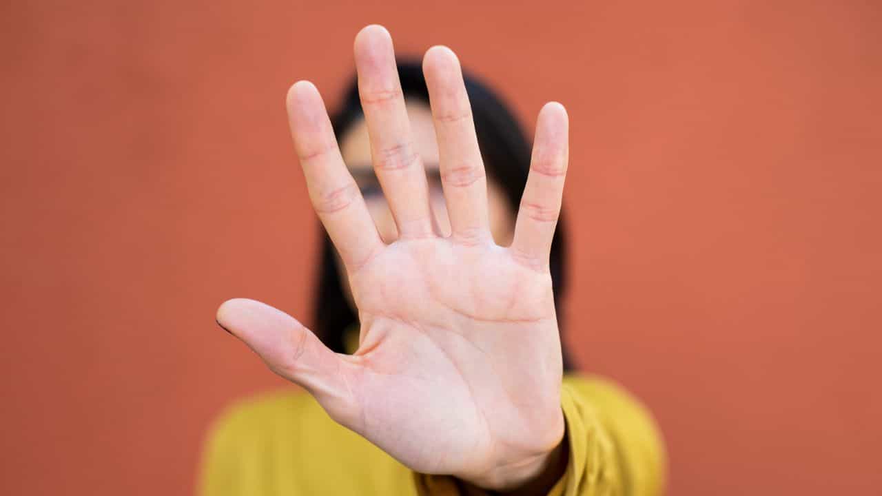 Bengaluru Girl Assault Case: ദേശീയ മെഡൽ വാ​ഗ്ദാനം ചെയ്ത് പീഡിപ്പിച്ച് ഗർഭിണിയാക്കി; യോഗ പരിശീലകനെതിരെ കേസ്