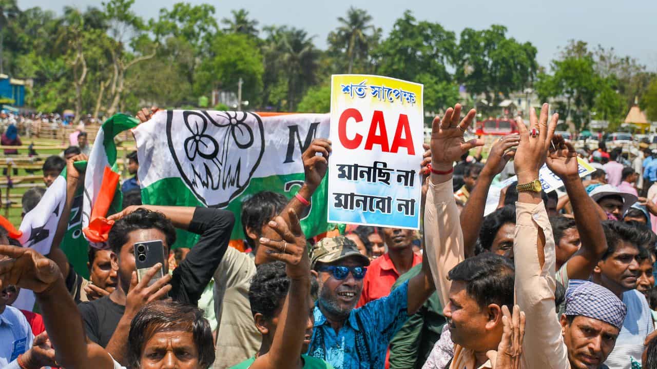 CAA Cut-Off Extended: പൗരത്വ ഭേദഗതി നിയമത്തിൽ ഇളവുമായി കേന്ദ്രം; മുസ്ലീം അല്ലാത്തവർക്കും അർഹത