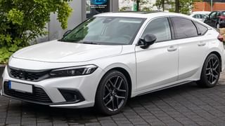 Gold From UAE: ദുബായിൽ നിന്ന് എത്ര സ്വർണം കൊണ്ടുവരാം? നിയമം നന്നായി അറിഞ്ഞോളൂ, ഇല്ലെങ്കിൽ പിടിവീഴും!