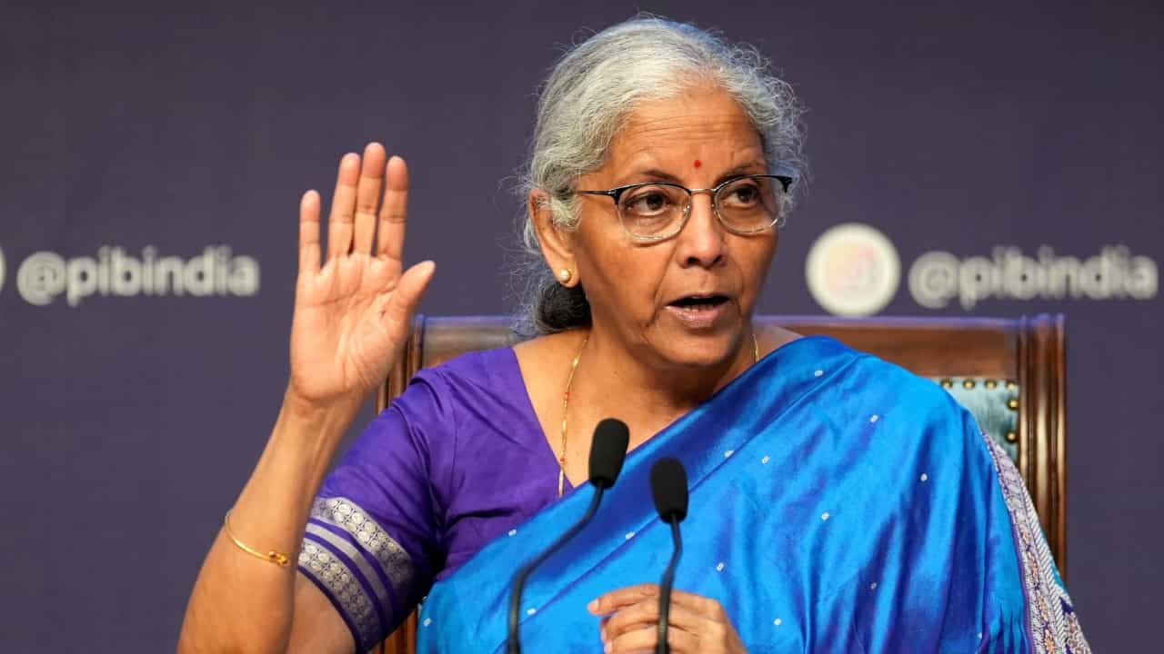 New GST Rates: ഇനി രണ്ട് ജിഎസ്ടി സ്ലാബുകൾ മാത്രം; പുതിയ നിരക്കുകൾ ഈ മാസം തന്നെ പ്രാബല്യത്തിൽ