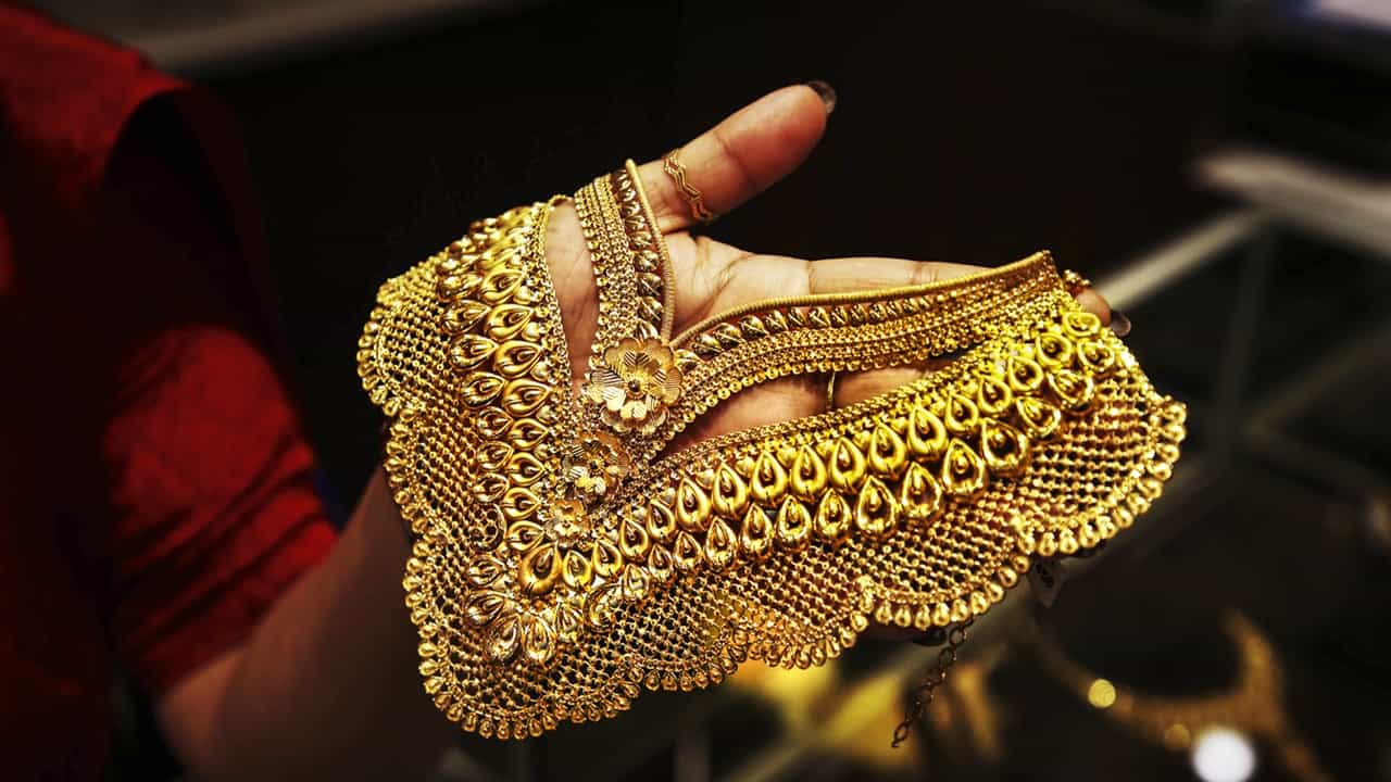 Kerala Gold Rate: ഇതുവരെ കണ്ടതെല്ലാം ട്രെയിലര്‍; ഇനിയാണ് ഞെട്ടാന്‍ പോകുന്നത്? സ്വര്‍ണവില പുതിയ ഉയരങ്ങള്‍ കീഴടക്കിയേക്കും