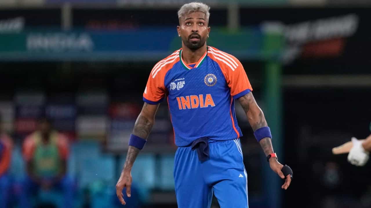 Asia Cup 2025: ശ്രീലങ്കക്കെതിരെ ഹാർദിക്കിനും അഭിഷേകിനും പരിക്ക്; പാകിസ്താനെതിരായ ഫൈനൽ നഷ്ടമാവുമോ?