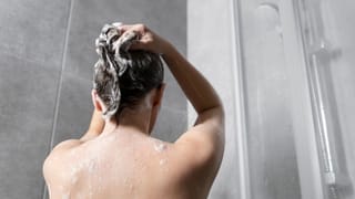 Vitamin-C Deficiency: ക്ഷീണം, മോണവേദന, രക്തസ്രാവം…; വൈറ്റമിൻ -സി കുറഞ്ഞാൽ സംഭവിക്കുന്നത്