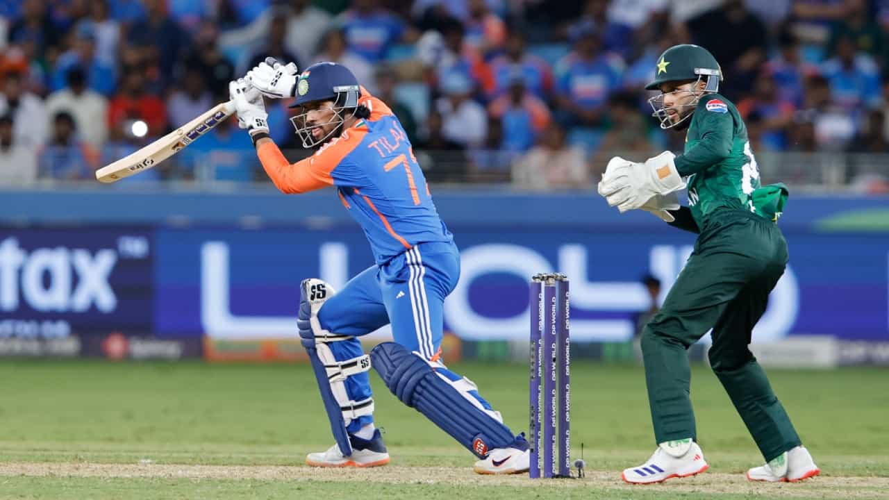 Asia Cup 2025: ട്രിക്കി ചേസിൽ കരുതലോടെ കളിച്ച് ടീം ഇന്ത്യ; പാകിസ്താനെതിരെ അനായാസ ജയം